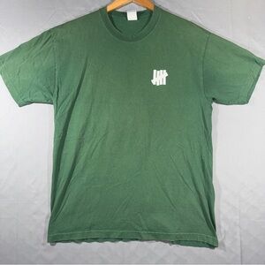 Undefeated Shirt Mens Large Green Play Dirty Bear Crewneck Short Sleeve Tee